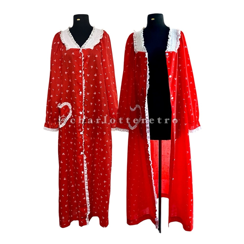 vtg Sears x JR Bazzar • Housecoat Robe • AOP Hearts w Lace Trim • IGLWU